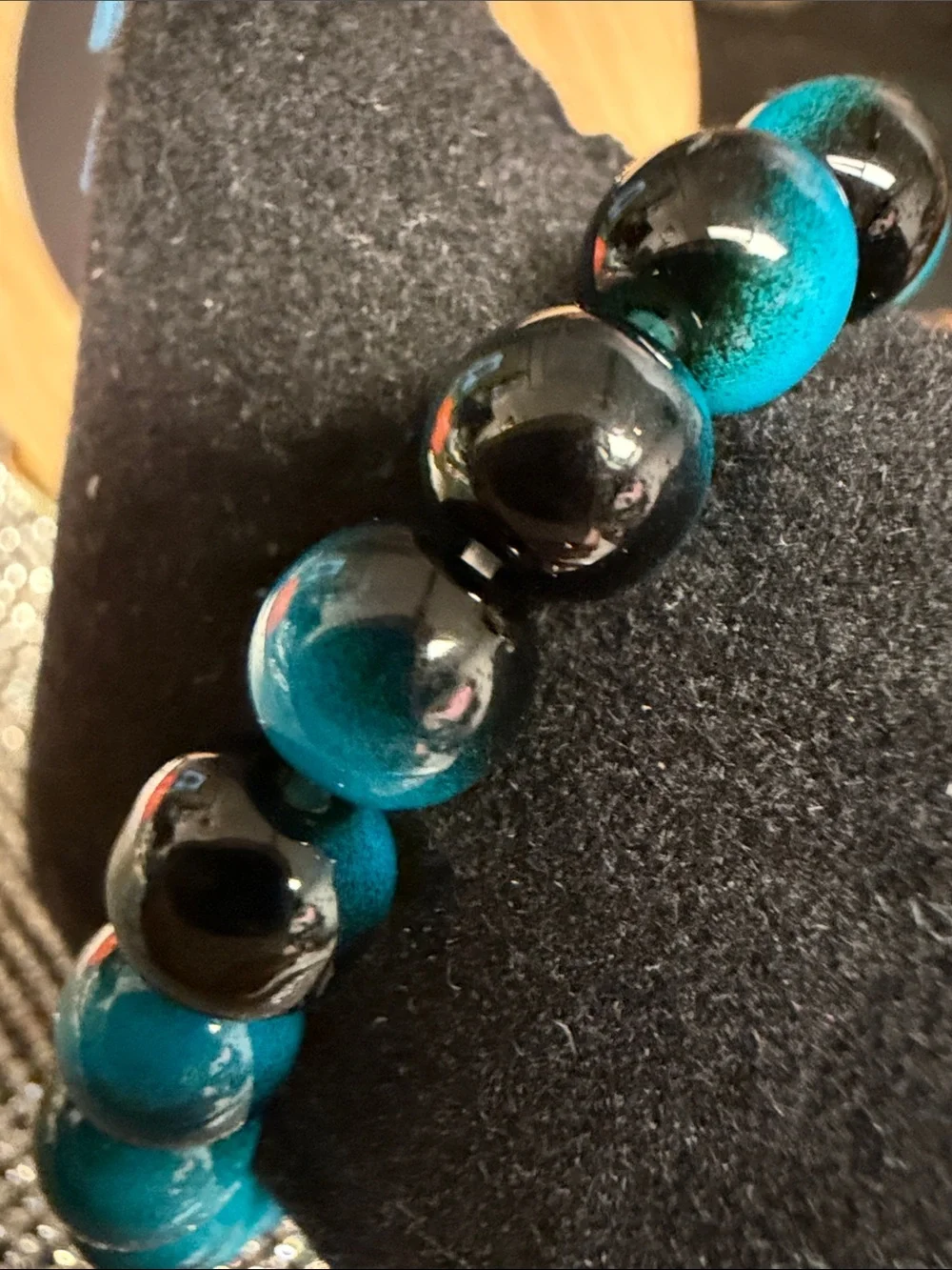Unisex Turquoise and Black Beaded Bracelet